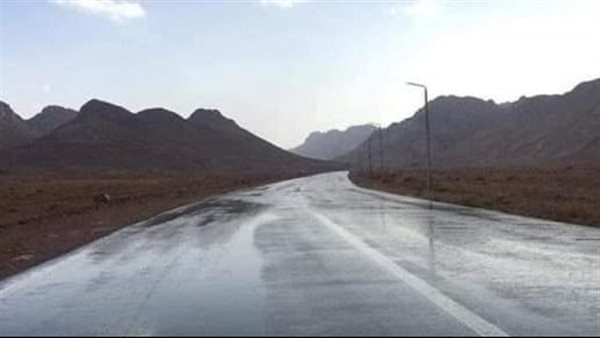 أمطار بطريق الغردقة