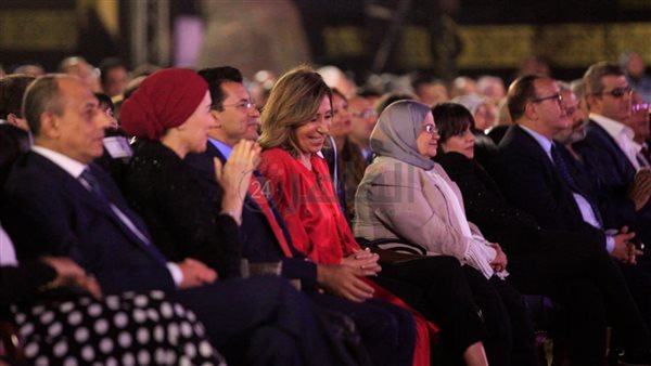 وزيرة الثقافة في