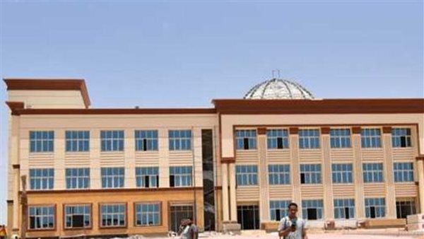 الجامعات الأهلية