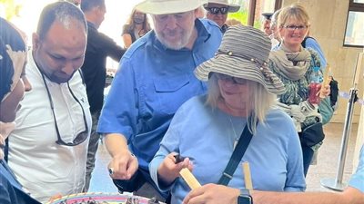 مطار أبو سمبل يحتفل بظاهرة تعامد الشمس على وجه رمسيس الثاني