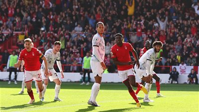 موعد مباراة ليفربول ضد نوتنجهام فورست في الدوري الإنجليزي 