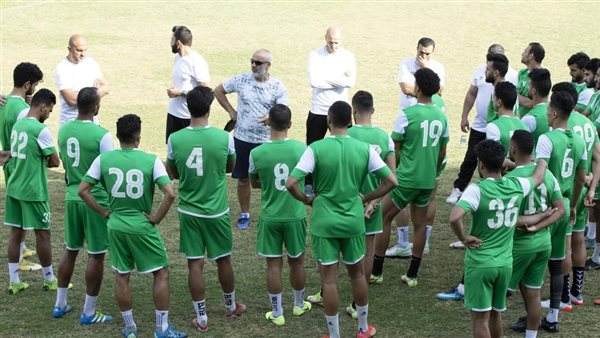 لاعبو إيسترن كومباني