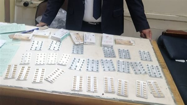 جمارك مطار القاهرة