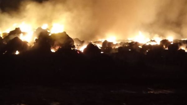 جانب من الحريق 