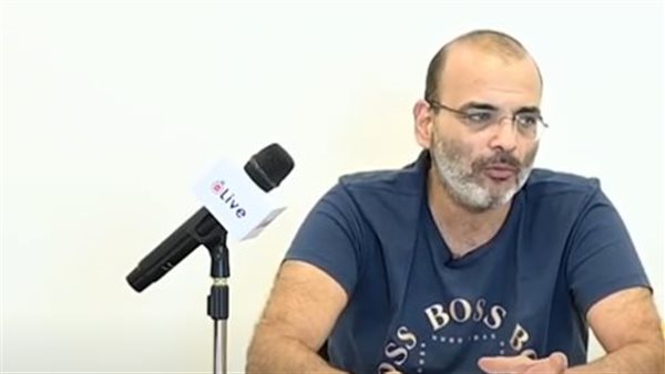 أيمن بهجت قمر