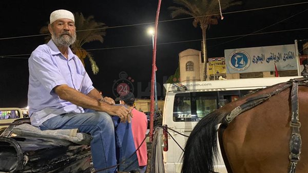 عم حسن أقدم سائق