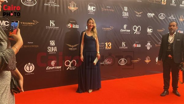 منة شلبي على ريد