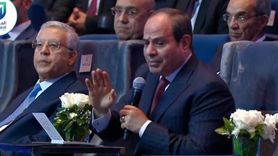الرئيس السيسي: البلد لو وقعت اللي معاه فلوس هيسيبها ويمشي.. واللي هيفضل الغلبان