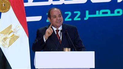 السيسي مخاطبًا البسطاء: لو عندكم طالب ثانوية ولا عروسة بتتنازلوا عن حاجات كتيرة