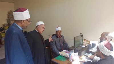 اختبار المتقدمين لوظائف توجيه القرآن الكريم من جميع المناطق الأزهرية إلكترونيا