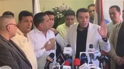 تغير الاسم وتجديد ربع سنوي.. مصطفي كامل يضع ضوابط جديدة لمطربي المهرجانات | بث مباشر 