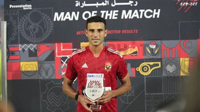 شوبير: لاعب مفاجأة بدلًا من بوبو في الأهلي.. والموافقة على رحيل حمدي فتحي