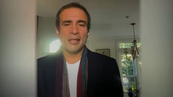  عمرو حمزاوي 