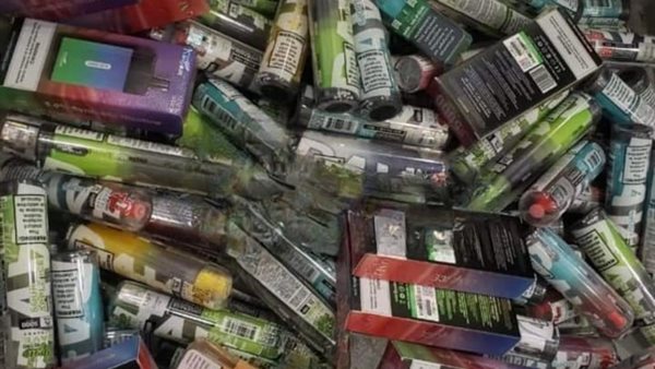 جمارك مطار القاهره