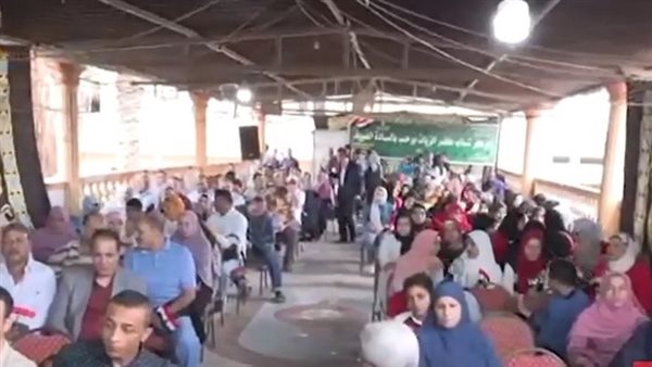 مواطنو الغربية خلال