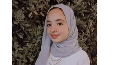  صرف 25 ألف جنيه لأسرة الطفلة يمنى ضحية حادث الأتوبيس المدرسي بشربين