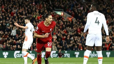 جاهزية نونيز لمباراة ليفربول وأياكس.. وشكوك حول موقف ألكانتارا