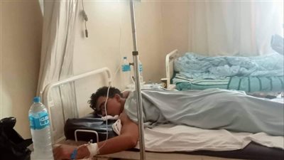 إصابة طالب على يد آخر بطعنة نافذة بالظهر بسب خلافات أولوية المرور