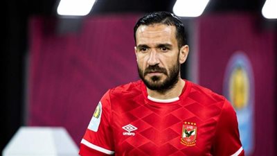 معلول: لاعبو الأهلي دائمًا على قلب رجل واحد.. وأهدي البطولات للجماهير
