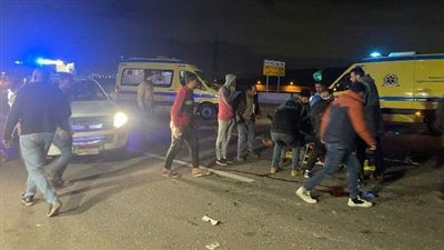 إصابة 4 أشخاص في حادث تصادم سيارتين بالخانكة 