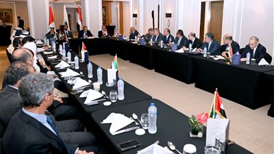 وزير التجارة: دور رئيسي للقطاع الخاص المصري والإماراتي لتعزيز الشراكة الاقتصادية بين البلدين 