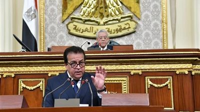 نواب يواجهون وزير الصحة بطلبات إحاطة ويطالبون بحل أزمة نقص المستلزمات الطبية