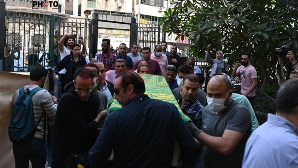 وصول جثمان فريد الديب