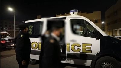 القبض على المتهم بسرقة الهواتف بعد عرضها للبيع بثمن بخس واستبدالها بمزيفة بالقاهرة