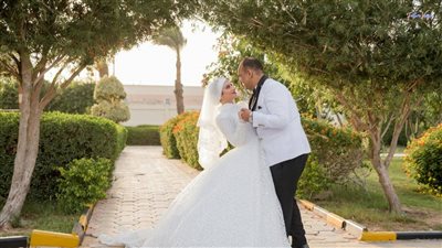 القاهرة 24 يهنئ الزميل إسلام جمال بزفافه على هبة فوزى 