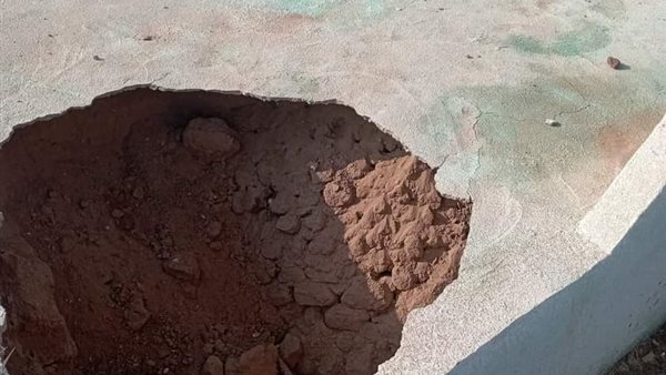 إنهيار أحد المقابر