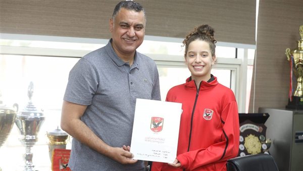 هنا جودة ومدير النشاط