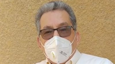 حفيد طه حسين يزور قبره بالذكرى السنوية لوفاته: كان محبًا لـ اللغة العربية | بث مباشر