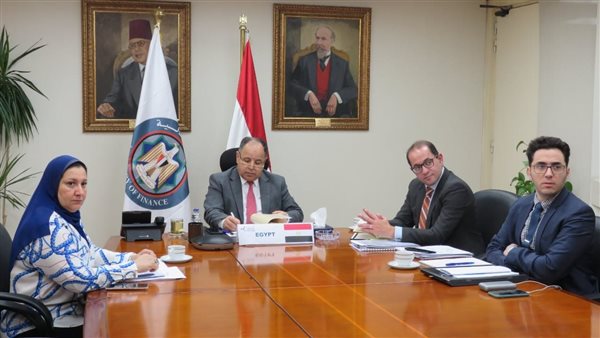 وزير المالية