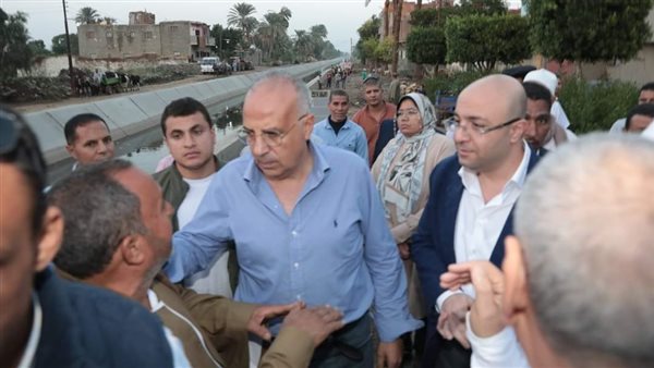 جانب من زيارة وزير