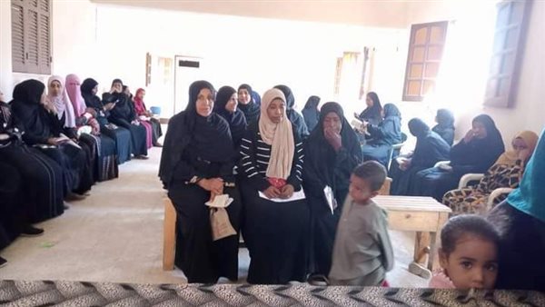 جلسات توعيه للسيدات