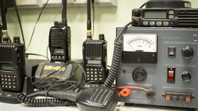 الحبس 5 سنوات وغرامة مليوني جنيه.. عقوبة استيراد أو تجميع معدات الاتصالات دون تصريح