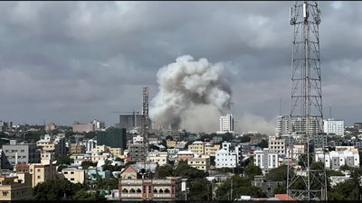 انفجار بالعاصمة الصومالية يستهدف مقر عمدة مقديشو.. وأنباء عن سقوط ضحايا