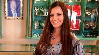 بعد زيارتها للآثار الفرعونية: سيدة صربيا الأولى تحلم برحلة نيلية بين الأقصر وأسوان