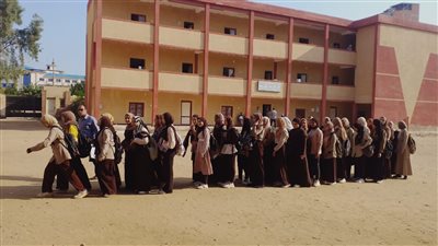 تسكين طالبات مدرسة المحلة الصناعية بنات بمدرسة أخرى | التفاصيل