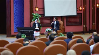 المثلية الجنسية والمرأة والعرف.. أبرز ما ناقشه منتدى اسمع واتكلم بحضور وكيل الأزهر 