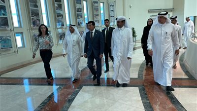 مهمة خاصة.. سر زيارة وزير الشباب والرياضة إلى قطر قبل انطلاق كأس العالم 2022 | خاص
