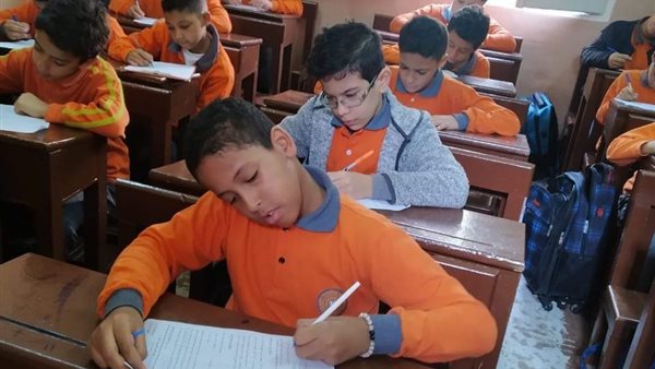 طلاب المدارس 