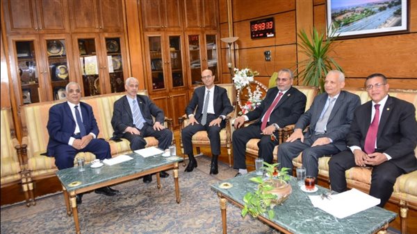 رئيس جامعة أسيوط