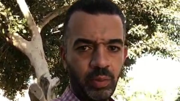 زملاء مدرس توفي بالحصة