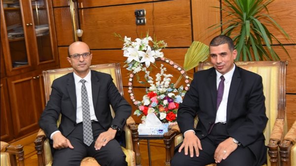 رئيس جامعة أسيوط