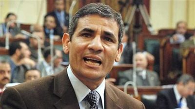 محمد عبد العليم داوود لـ وزير السياحة: مرتب موظف الحكومة مش بيخليه يضحك في وش السائح