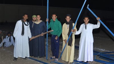 دير مارجرجس يبدأ نصب الخيام والتجهيز للاحتفال السنوي بالأقصر | صور