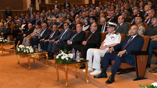 وزير الإنتاج الحربي