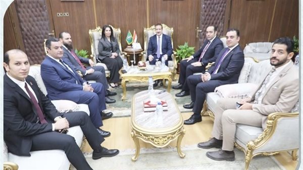 محافظ المنوفية ووفد