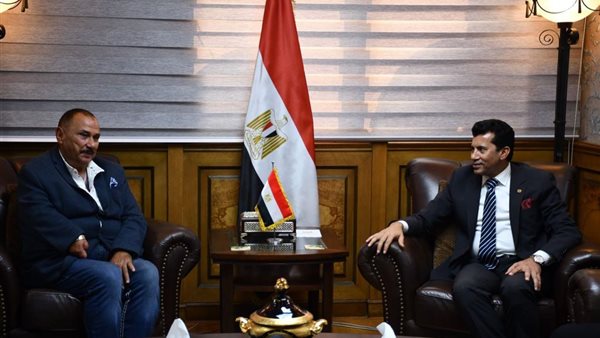 وزير الرياضة يُكرم